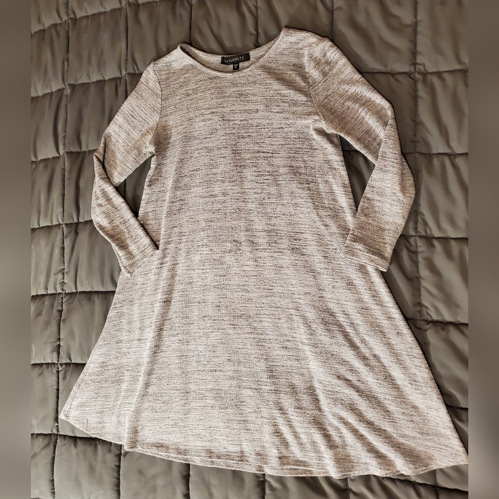 Quarter sleeve T-shirt dress